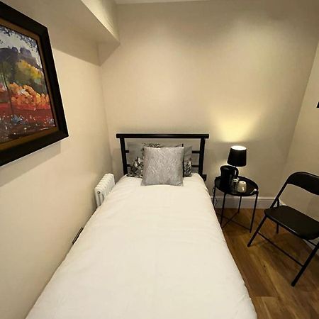 Cosy Single Room Единбург Екстериор снимка